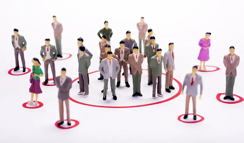 nicht reale menschen 10